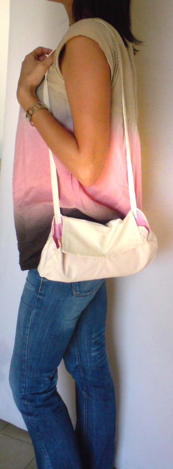 sac broderie anglaise port&eacute; 2